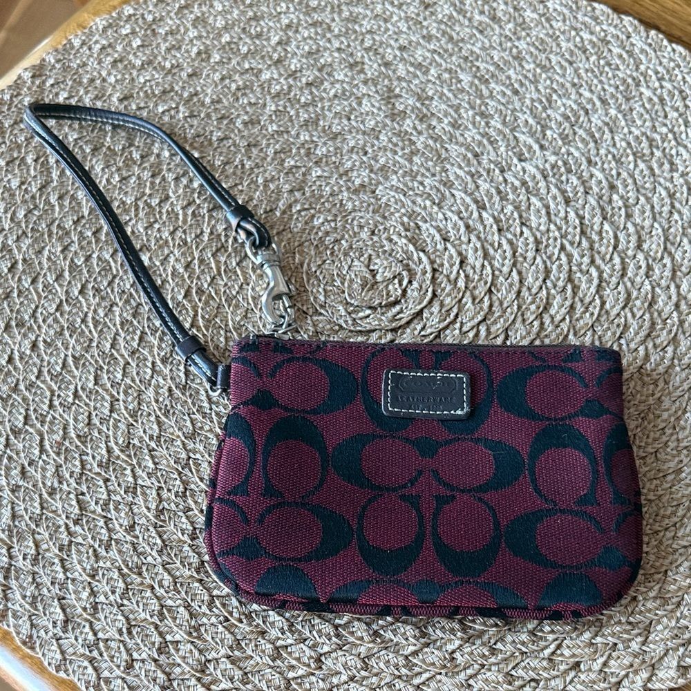 Coach classic wristlet